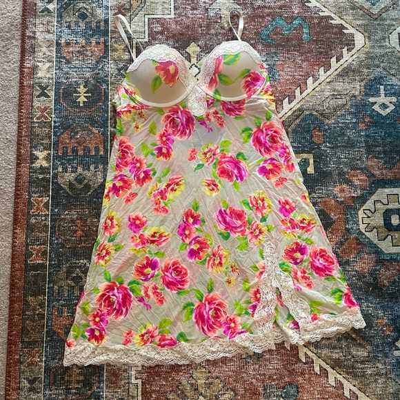 Victoria's Secret Intimates & Sleepwear 6 Victorias Secret Nighties